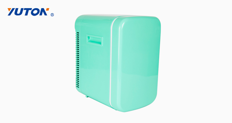 Tủ lạnh / Tủ lạnh trang điểm AAD-14L